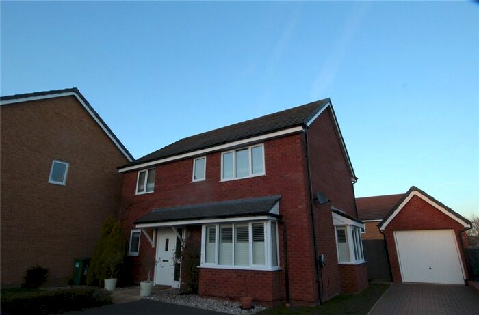 4 Bedroom Detached House To Rent In Hardy Close, Towcester, NN12