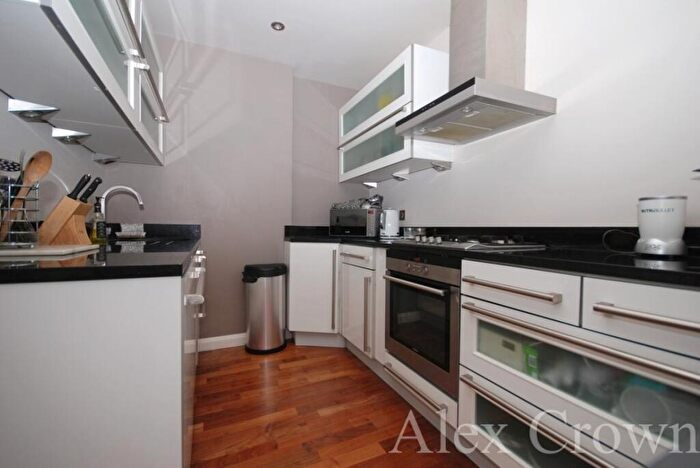 1 Bedroom Flat To Rent In Upper Park Road, Belsize Park, NW3