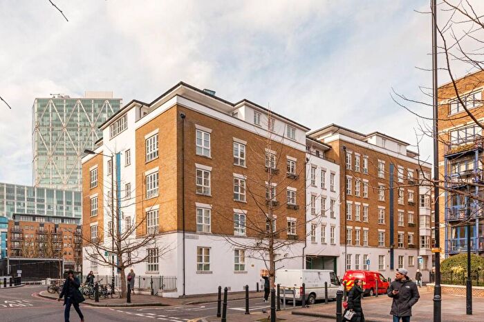2 Bedroom Flat For Sale In Lamb Street, Spitalfields, London, E1
