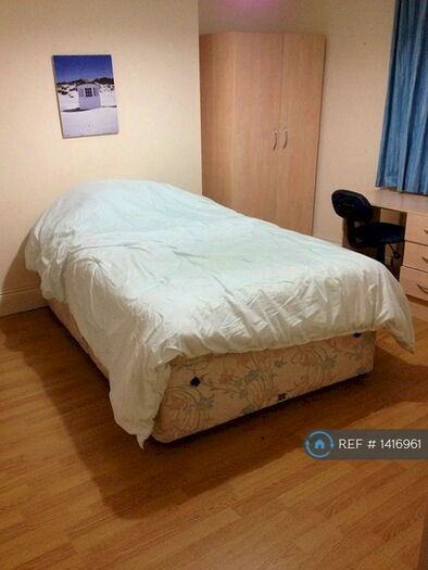 4 Bedroom Terraced House To Rent In Dilston Road, Newcastle Upon Tyne, NE4