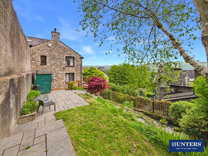 3 Bedroom Detached House For Sale In Queens Road, Kendal, LA9