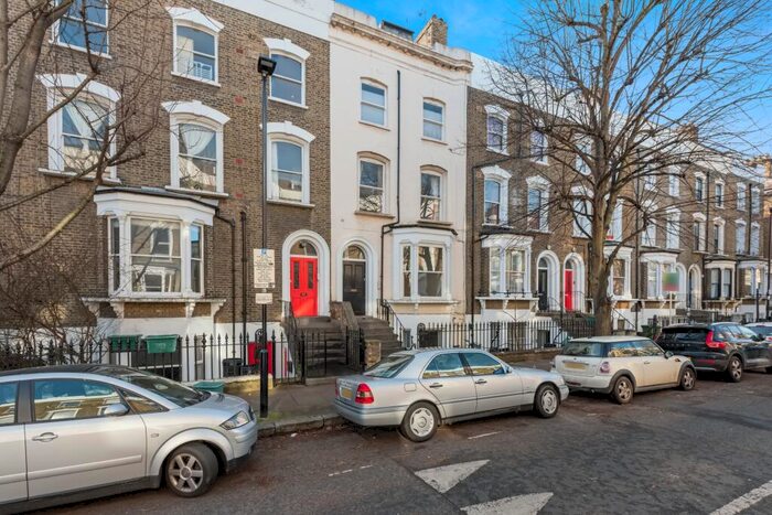 2 Bedroom Flat To Rent In Pyrland Road, N5