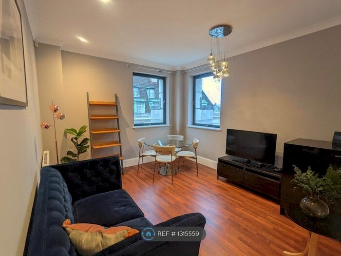 2 Bedroom Flat To Rent In East Block, London, SE1