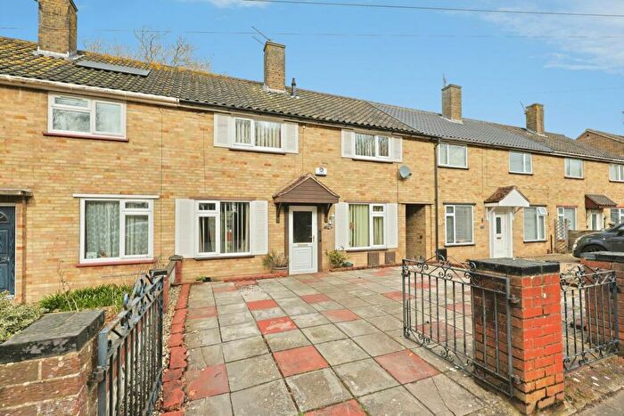 3 Bedroom Terraced House For Sale In North Park Avenue, Norwich, Norfolk, NR4