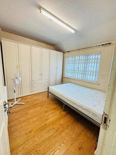 1 Bedroom Flat To Rent In Judge Heath Lane, Hayes, UB3
