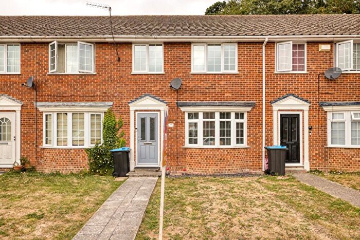 3 Bedroom Terraced House For Sale In Old Hall Drive, Cliffsend, Ramsgate, Kent, CT12