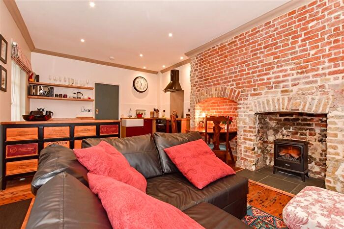 1 Bedroom Detached Bungalow For Sale In North Barracks, Walmer, Deal, Kent, CT14