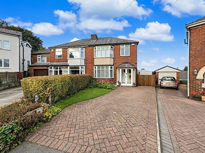 3 Bedroom Semi-Detached House For Sale In Mansion Avenue, Whitefield, M45
