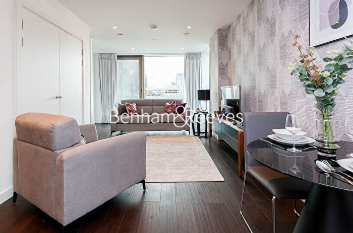 Studio To Rent In Lavender Place, Royal Mint Street, E1