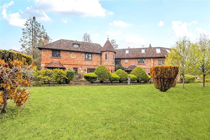 8 Bedroom Detached House For Sale In Malacca Farm, West Clandon, Guildford, GU4
