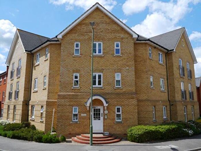 2 Bedroom Apartment To Rent In Moorfoot House, Mendip Way, SG1