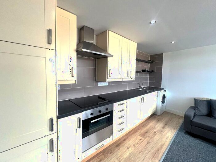 1 Bedroom Flat To Rent In Ballingry Lane, Lochgelly, Fife, KY5