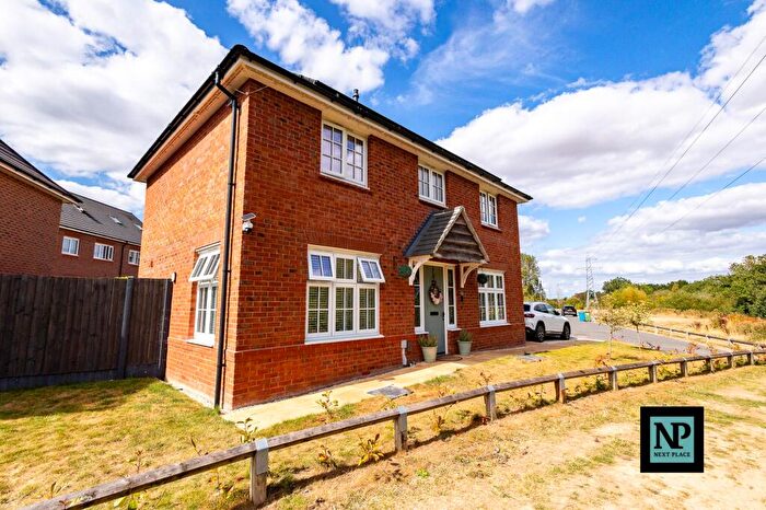 3 Bedroom Detached House For Sale In Lapley Avenue, Amington, B77
