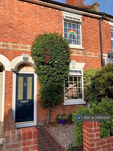 2 Bedroom Terraced House To Rent In Hemdean Road, Reading, RG4