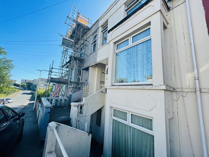 3 Bedroom House To Rent In Pembroke Dock, SA72