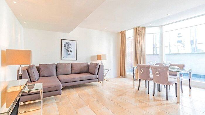 2 Bedroom Flat To Rent In - Imperial House, Young Street, W8