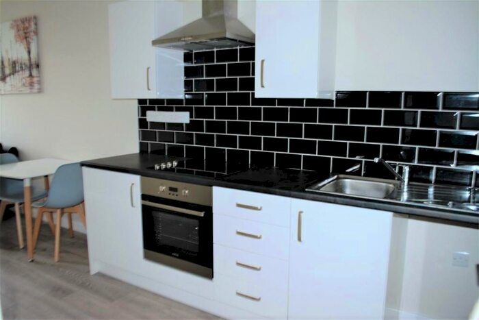 1 Bedroom Apartment To Rent In Bedroom Apartment - City Exchange, Hall Ings Road, Bradford, BD1