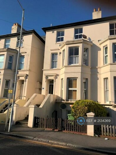 1 Bedroom Flat To Rent In Cheriton Road, Folkestone, CT20