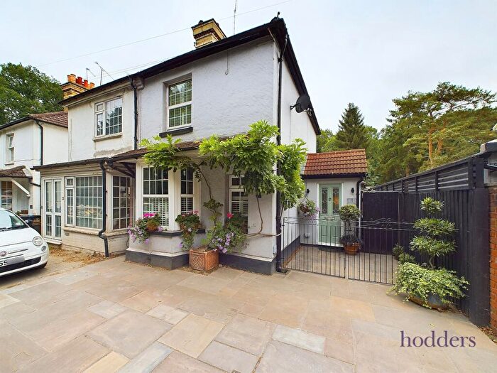 3 Bedroom Semi-Detached House For Sale In Woking, Surrey, GU21