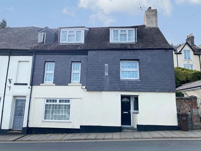 4 Bedroom End Of Terrace House For Sale In Westgate Street, Launceston, Cornwall, PL15