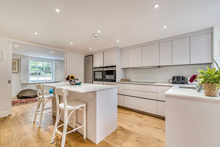 3 Bedroom Terraced House For Sale In Ashburnham Grove, Greenwich, SE10