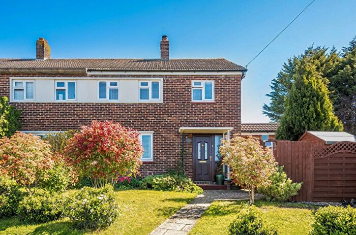 3 Bedroom Semi Detached House For Sale In Merrow, Guildford, Surrey, GU1