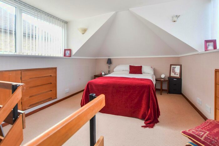 3 Bedroom Bungalow For Sale In Lilford Road, Billericay, Essex CM11