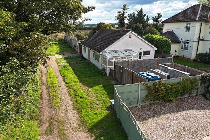 2 Bedroom Bungalow For Sale In Cherry Rise, Barton Mills, Bury St. Edmunds, Suffolk, IP28