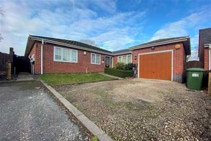 3 Bedroom Bungalow To Rent In School Lane, Leamington Spa, CV31