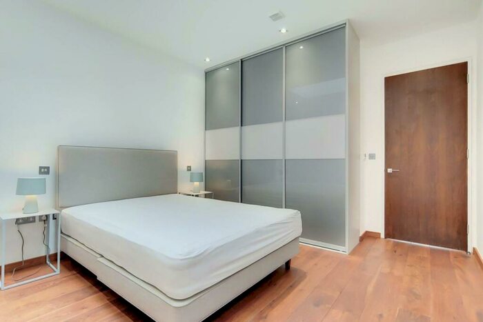 1 Bedroom Flat To Rent In Bayham Street, Camden Town, London, NW1