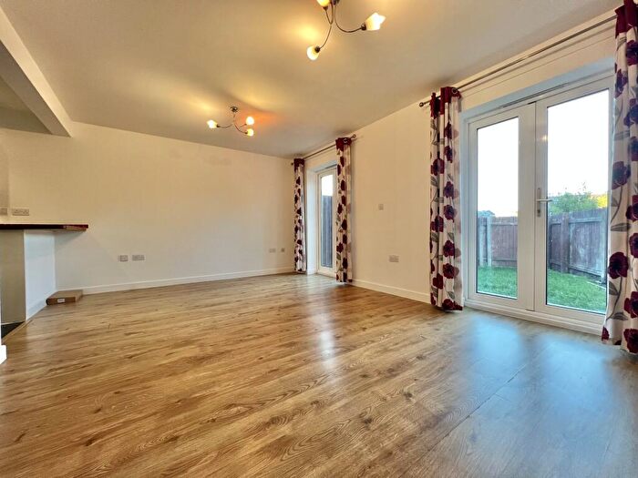 4 Bedroom Town House To Rent In Portview Road, Avonmouth, BS11