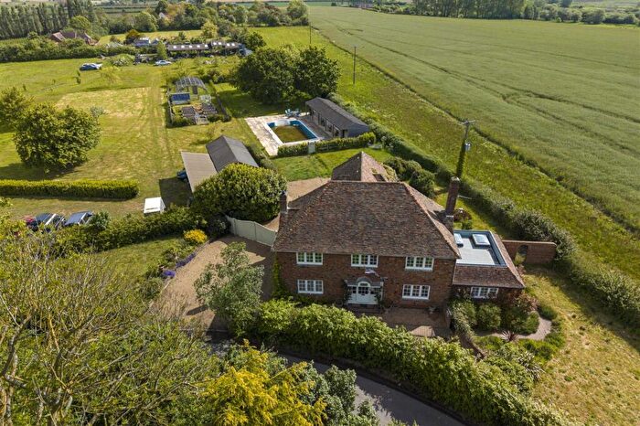 4 Bedroom Detached House For Sale In Newnham House, Grove, Canterbury, CT3