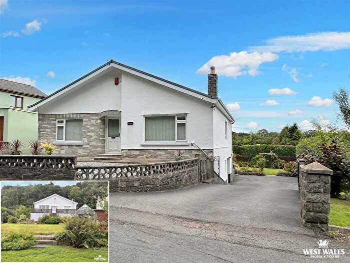 3 Bedroom Detached Bungalow For Sale In Alltycnap Road, Johnstown, Carmarthen, SA31