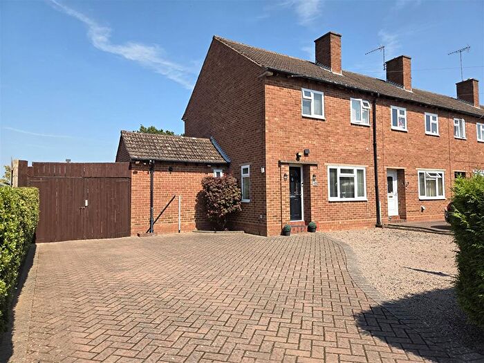 3 Bedroom End Terrace House For Sale In Layamon Walk, Stourport-On-Severn, DY13