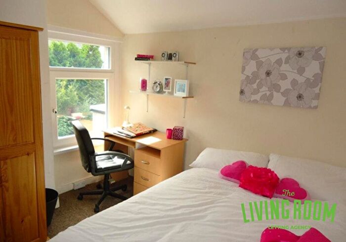 4 Bedroom House To Rent In Glenroy Street, Roath, Cardiff, CF24