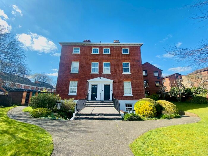 1 Bedroom Apartment To Rent In Hamlin Court, NR3