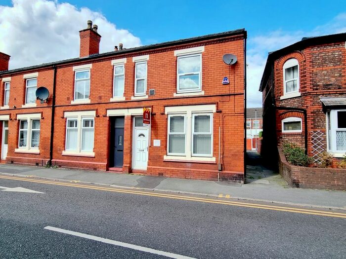 3 Bedroom Terraced House To Rent In Thelwall Lane, Latchford, Warrington, WA4