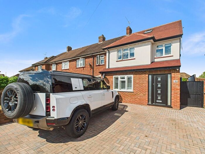 4 Bedroom End Of Terrace House For Sale In Stockdales Road, Eton Wick, Berkshire, SL4