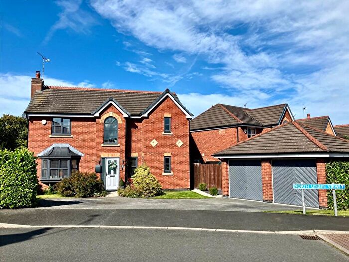 4 Bedroom Detached House For Sale In North Union View, Lostock Hall, Preston, Lancashire, PR5