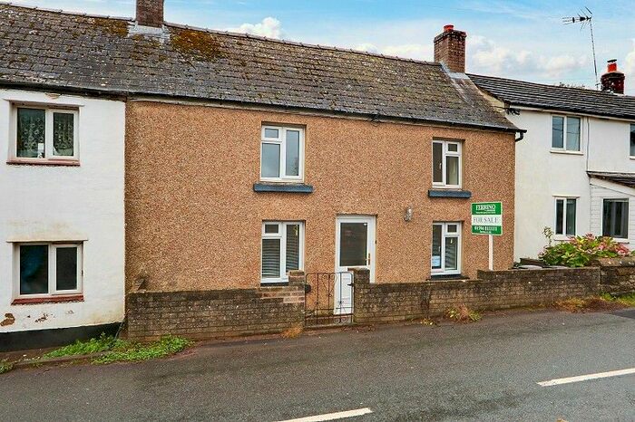 4 Bedroom Semi-Detached House For Sale In Shortstanding, Coleford, Gloucestershire. GL16