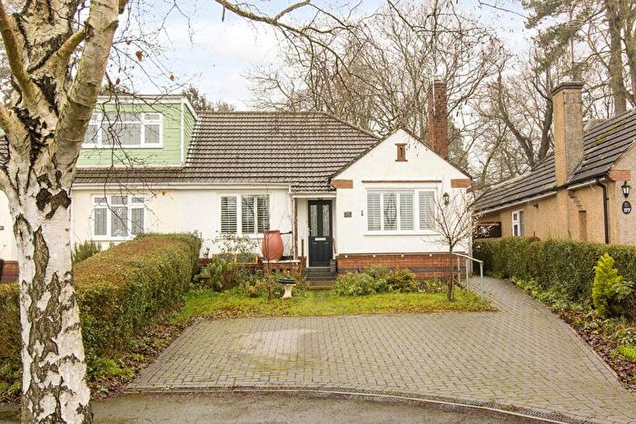 2 Bedroom Semi-Detached Bungalow For Sale In Park Drive, Market Harborough, LE16