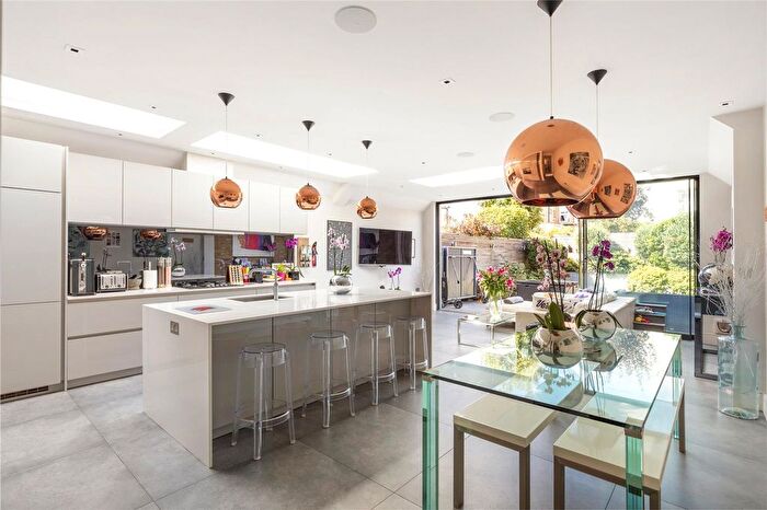 4 Bedroom Semi-Detached House For Sale In Nimrod Road, Furzedown, SW16