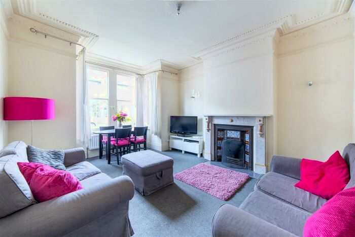 4 Bedroom Terraced House To Rent In &#;pppw - Cardigan Terrace, Heaton, Newcastle Upon Tyne, NE6