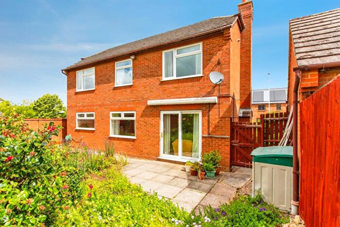 4 Bedroom Detached House For Sale In Chandler Gardens, Thrapston, Kettering, NN14