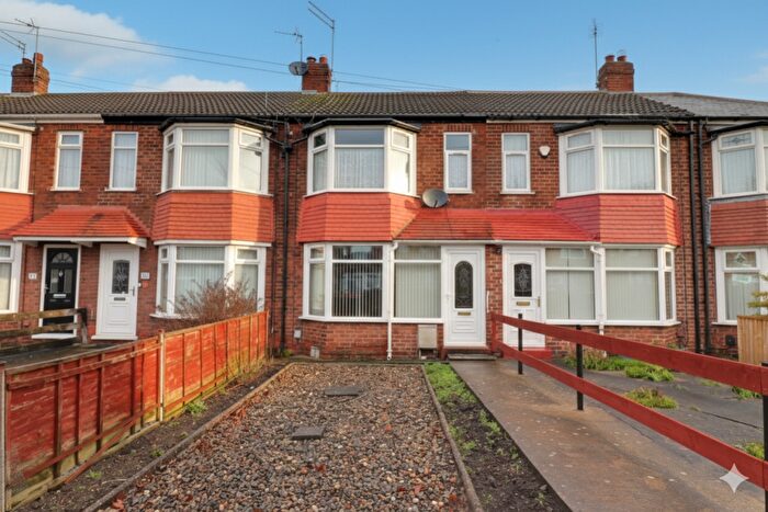 2 Bedroom Terraced House For Sale In County Road South, Hull, HU5