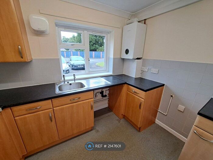 Studio To Rent In Longlands Lane, Market Drayton, TF9