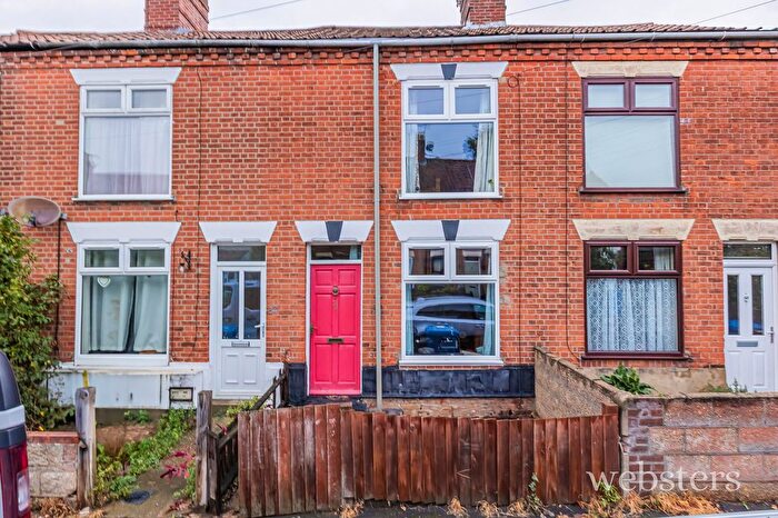 2 Bedroom Terraced House For Sale In Bell Road, Norwich, NR3