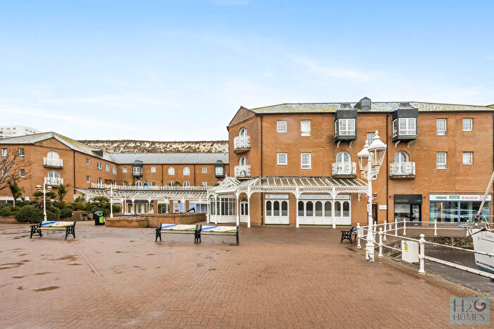 1 Bedroom Apartment For Sale In Starboard Court, Brighton Marina Village, Brighton, BN2