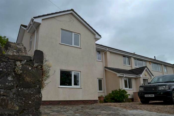 4 Bedroom Semi-Detached House To Rent In Abbey Road, Pilton, Barnstaple, EX31