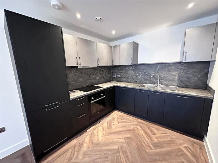 2 Bedroom Apartment To Rent In Gunsmith House, Price Street, Birmingham, B4